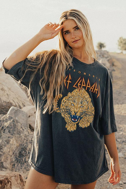 Def Leppard Oversized Band Tee - Life Clothing Co