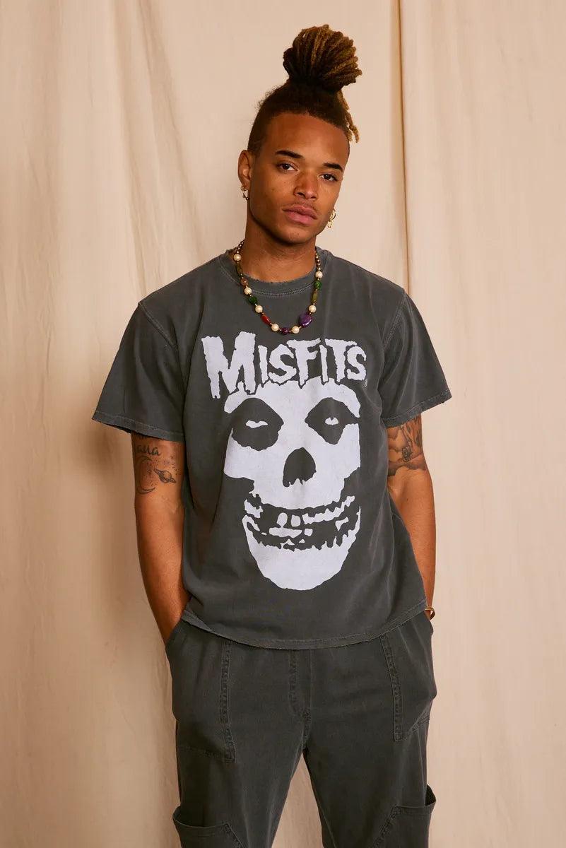 Misfits Distressed Sunkissed Men's Tee - Life Clothing Co